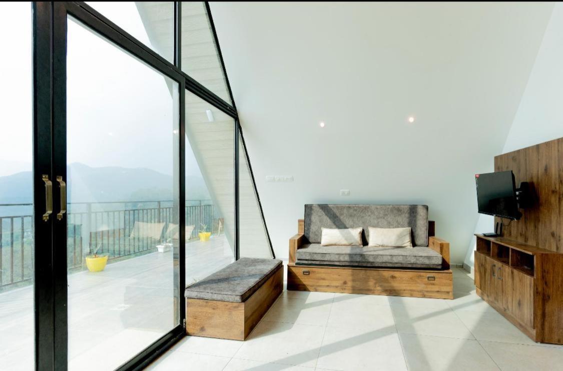 Bed and Breakfast Misty Hideout Kakkadampoyil Exteriér fotografie